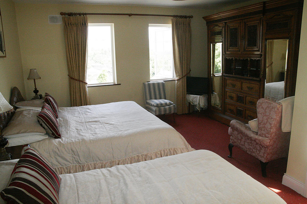 Muxnaw Lodge Kenmare Room photo